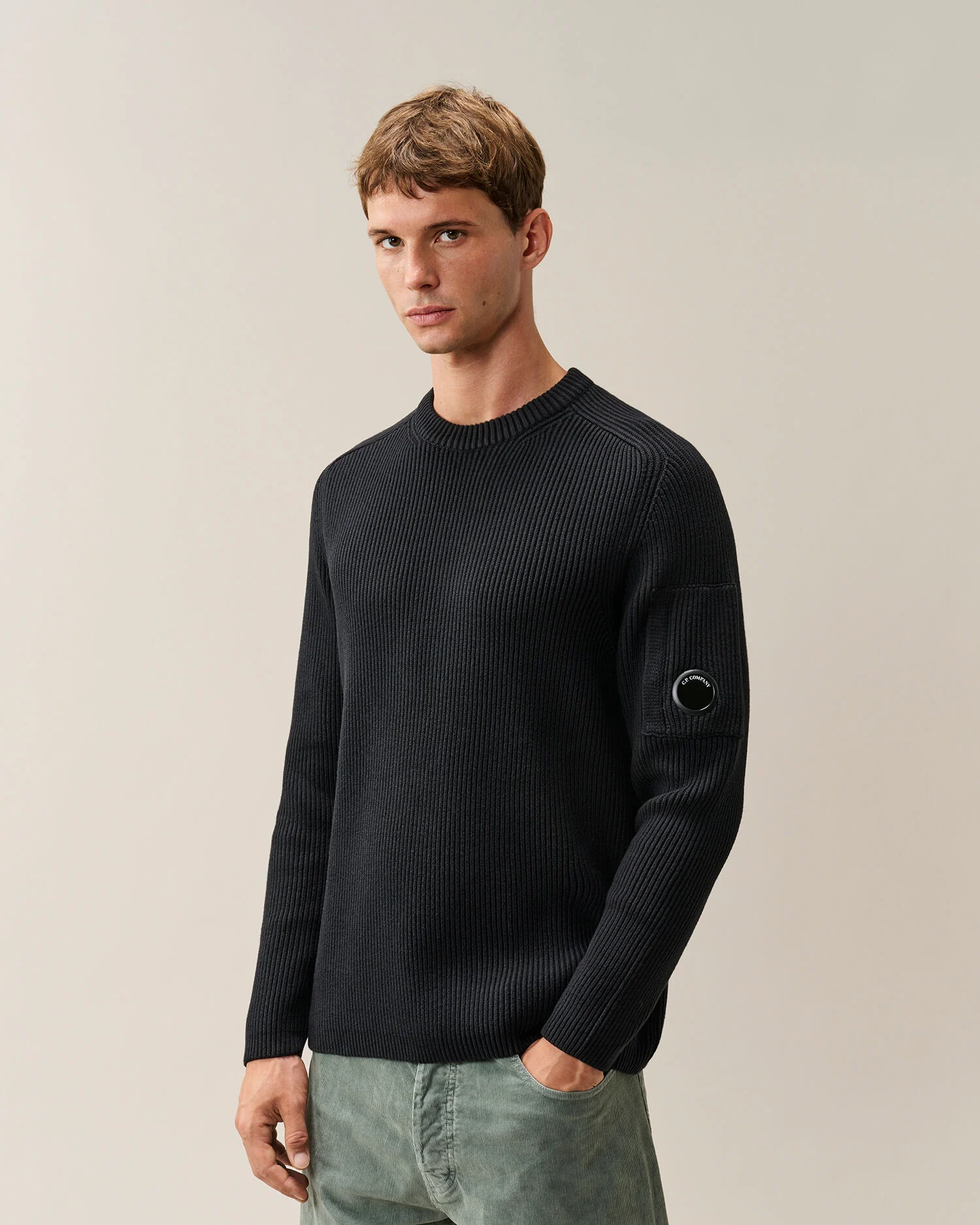 CP Company Full Rib džemper crni – dodatna slika