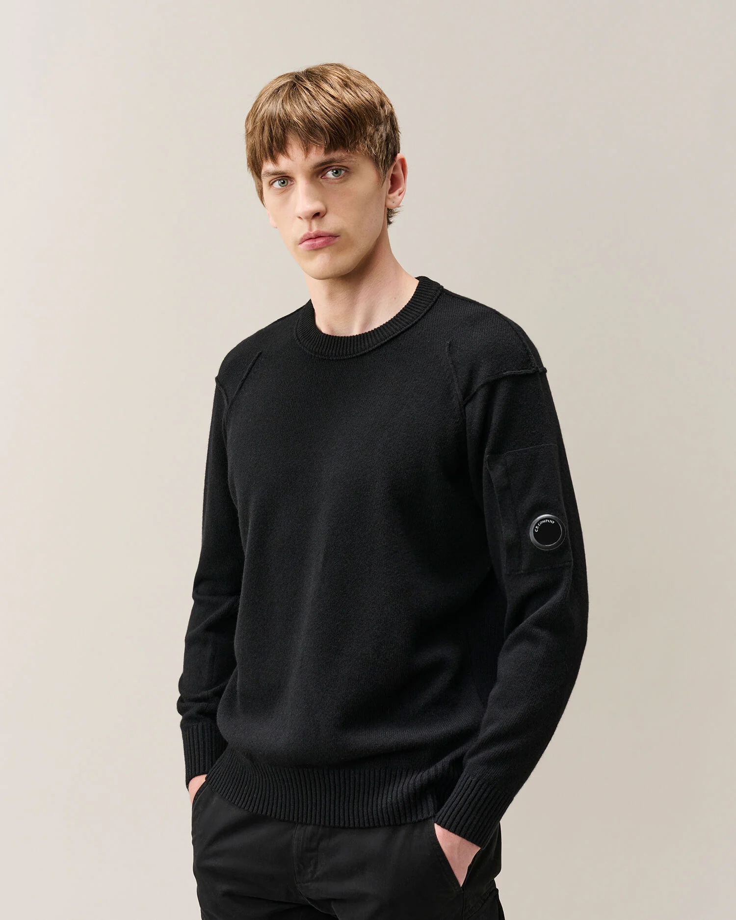 CP Company Lambswool lens džemper crni – dodatna slika